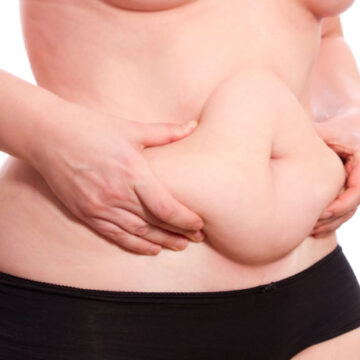 8 powodów, dlaczego twój brzuch po ciąży nie jest płaski